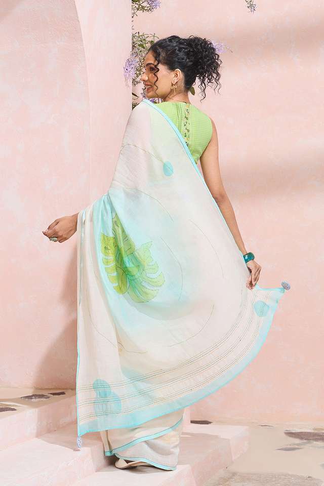 Off White Bengal Pure Silk Cotton Kantha Saree thumbnail image number null