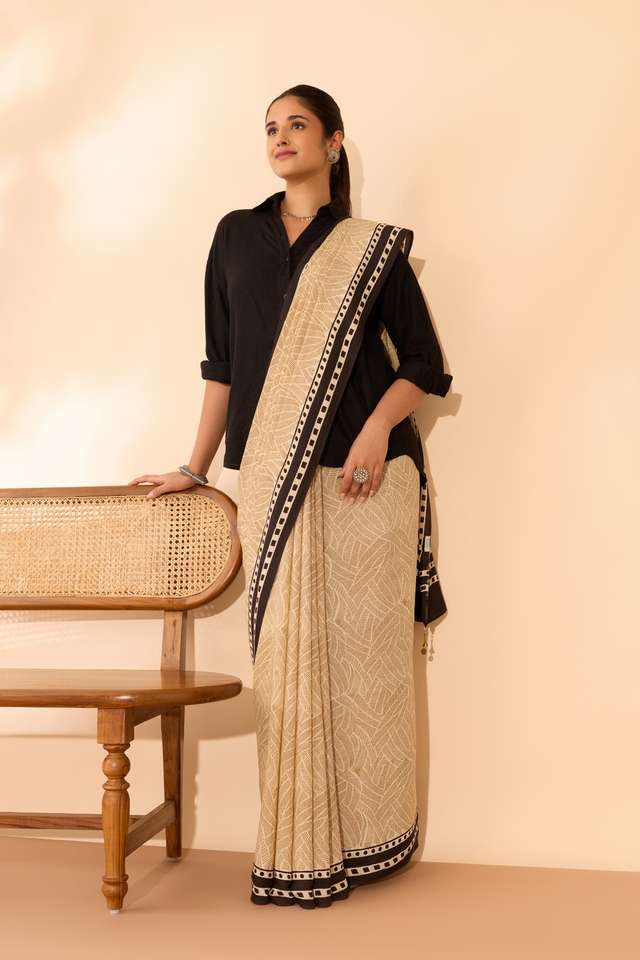 Beige Bagru Viscose Bagru Block Printed Saree image number