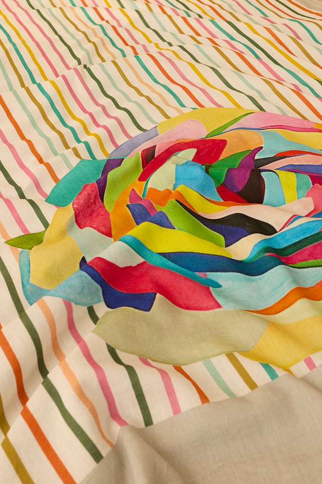 Off White Printed Pure Cotton Saree thumbnail image number null