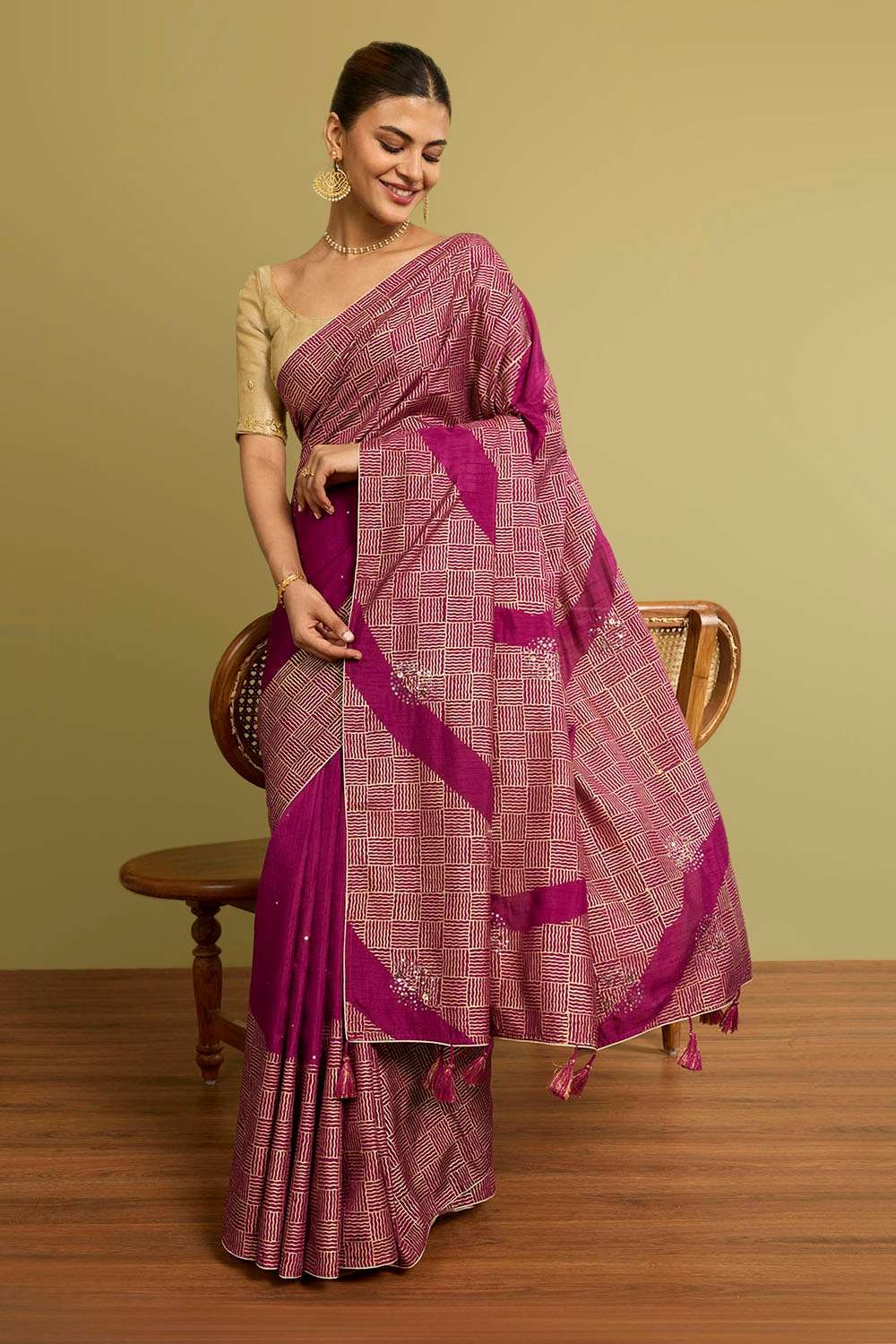 Purple Viscose Embroidered Saree image number null