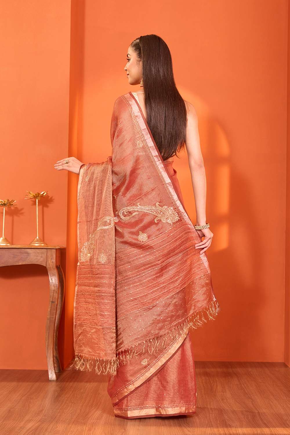 Red Zardozi Pure Tissue Cotton Bengal Saree image number null
