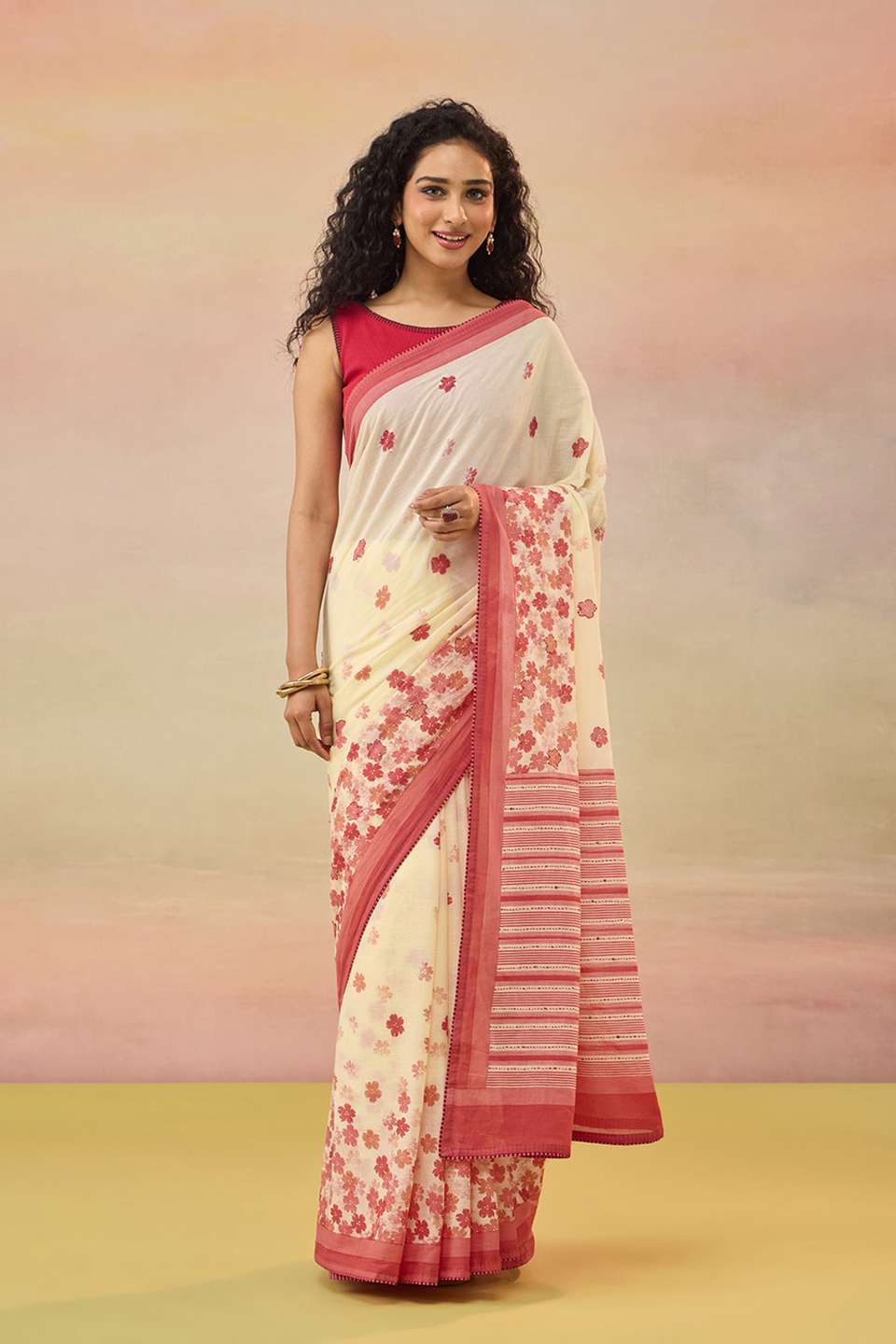 Light Yellow Pure Cotton Mulmul Screen Printed Bengal Saree