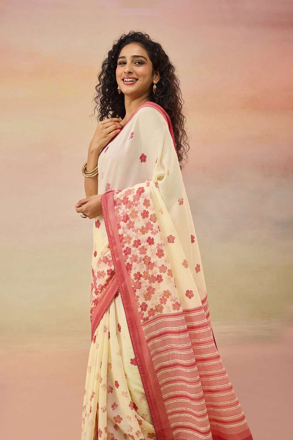 Light Yellow Pure Cotton Mulmul Screen Printed Bengal Saree image number null