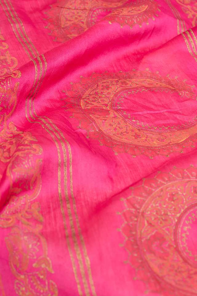 Dark Pink Pure Silk Cotton Block Printed Bengal Saree thumbnail image number null