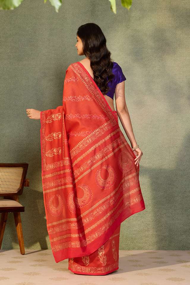 Red Pure Silk Cotton Block Printed Bengal Saree thumbnail image number null