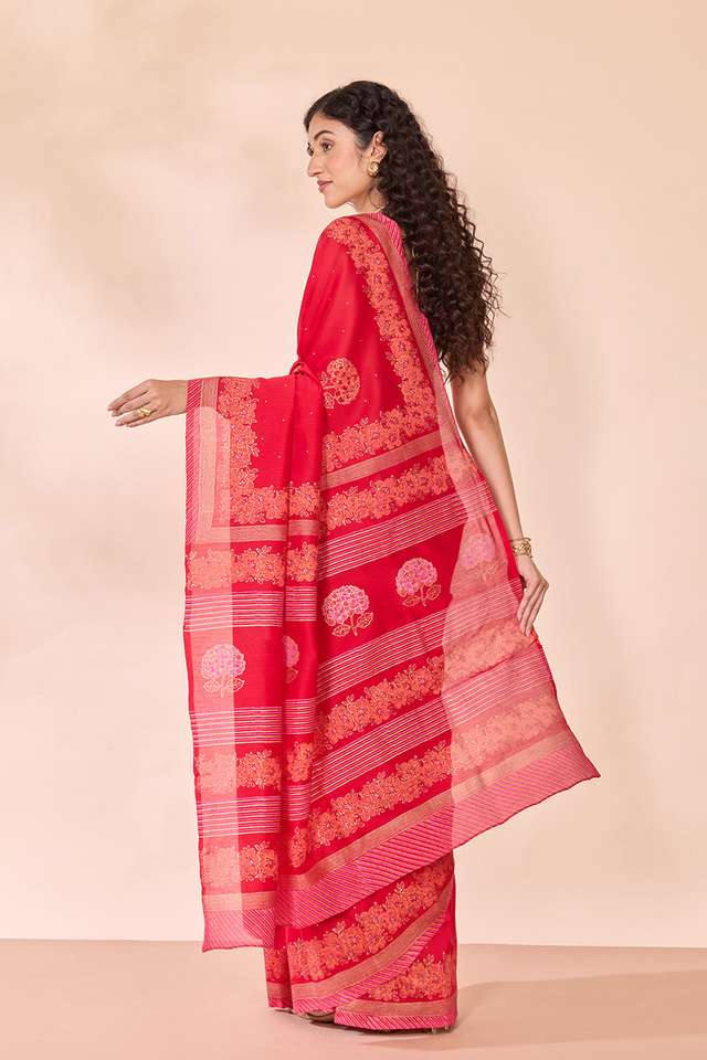 Red Pure Silk Cotton Block Printed Bengal Saree thumbnail image number null