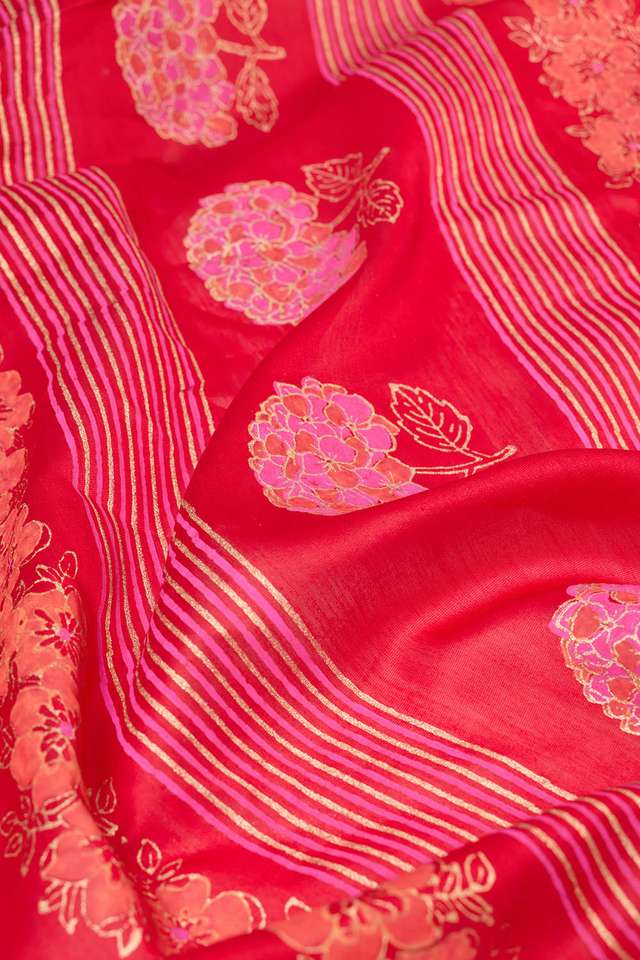 Red Pure Silk Cotton Block Printed Bengal Saree thumbnail image number null