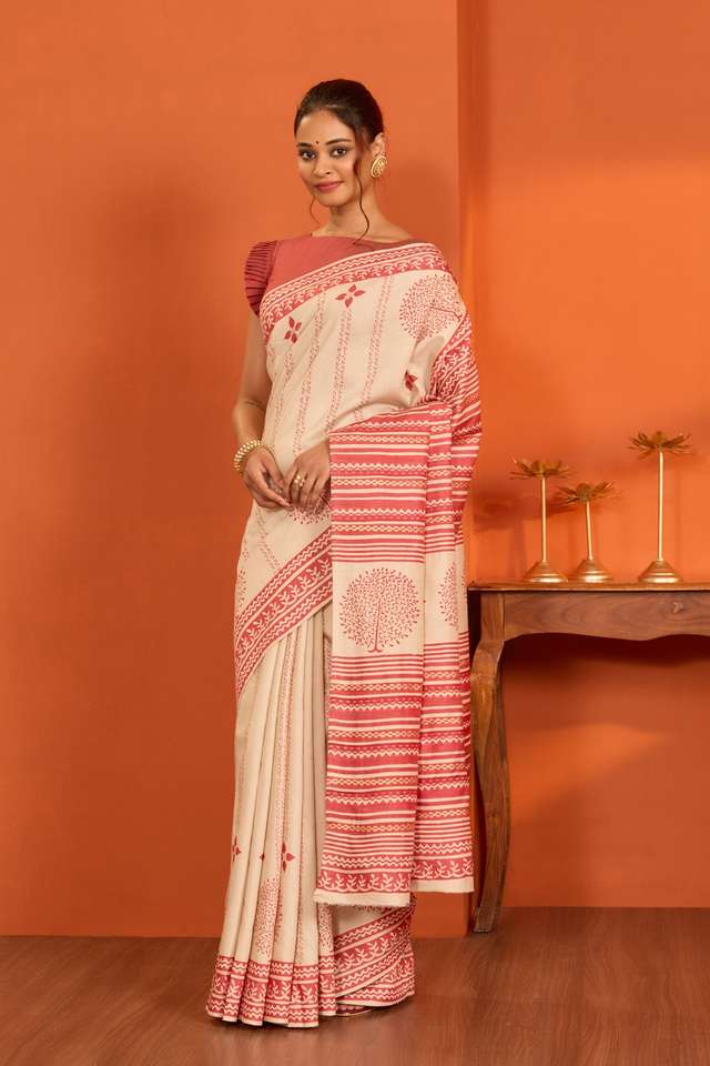 Off White Bengal Block Printed Pure Tussar Silk Saree thumbnail image number null