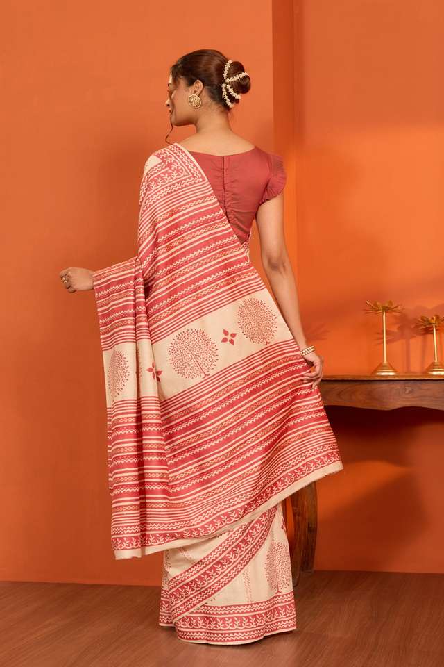 Off White Bengal Block Printed Pure Tussar Silk Saree thumbnail image number null