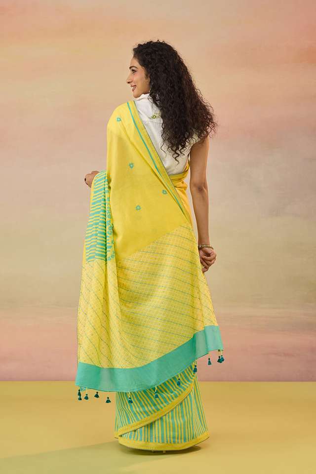 Light Yellow Pure Cotton Mulmul Screen Printed Bengal Saree thumbnail image number null