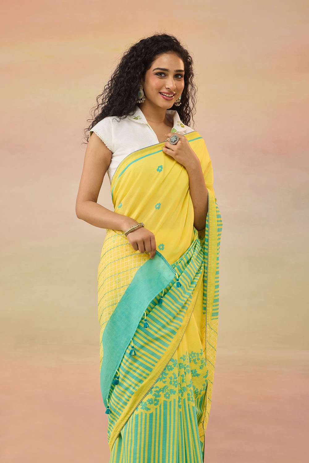 Light Yellow Pure Cotton Mulmul Screen Printed Bengal Saree image number null