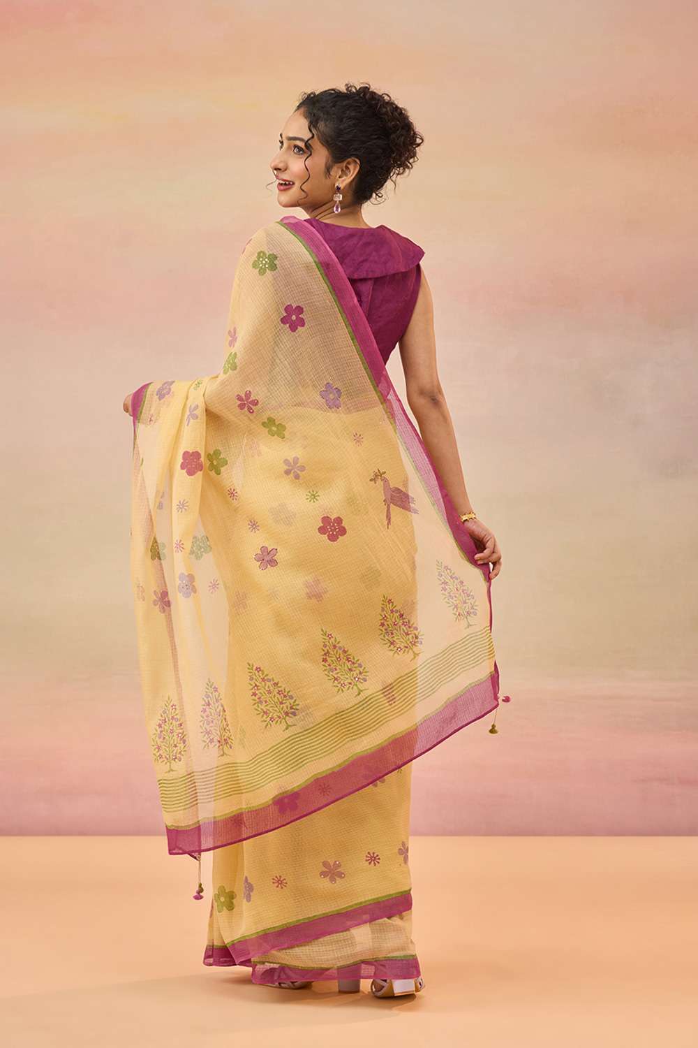 Beige Bengal Pure Kota Hand Painted Saree image number null