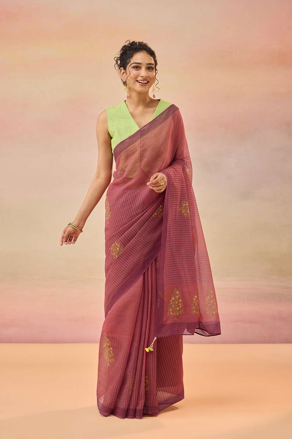 Light Red Bengal Pure Kota Hand Painted Saree