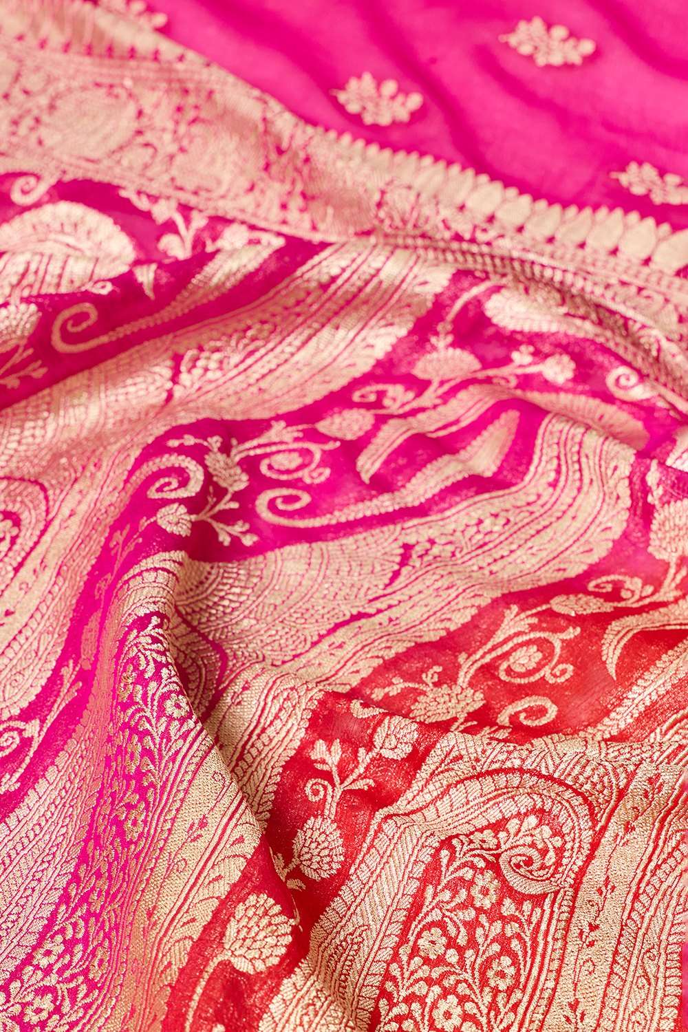 Red Pure Silk Georgette Cutwork Banaras Saree image number null