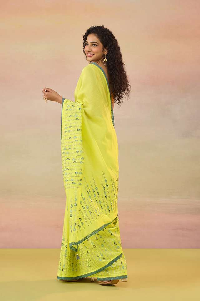 Light Yellow Bengal Pure Silk Cotton Embroidered Saree thumbnail image number null