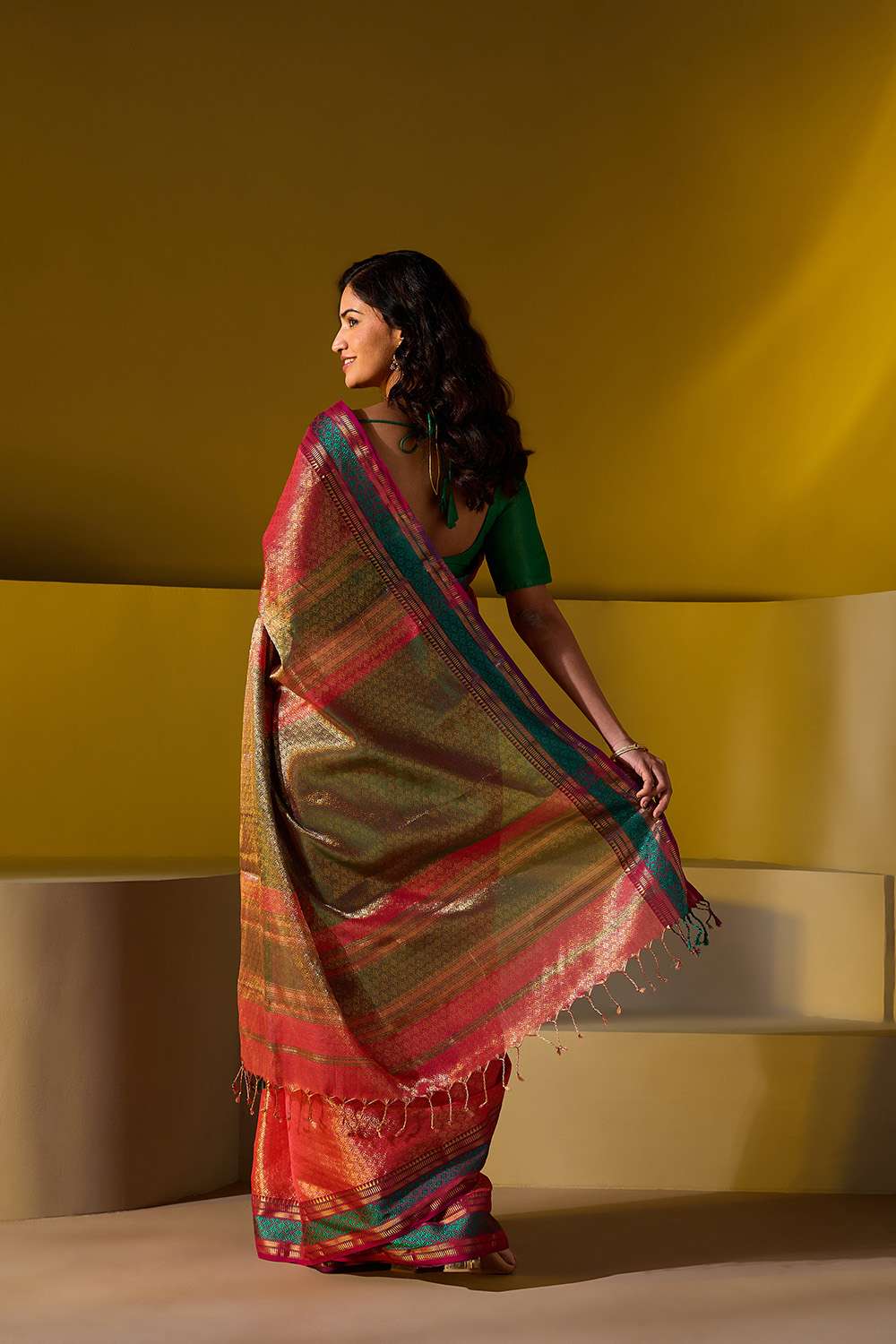 Pink Brocade Pure Silk Cotton Maheshwari Saree image number null
