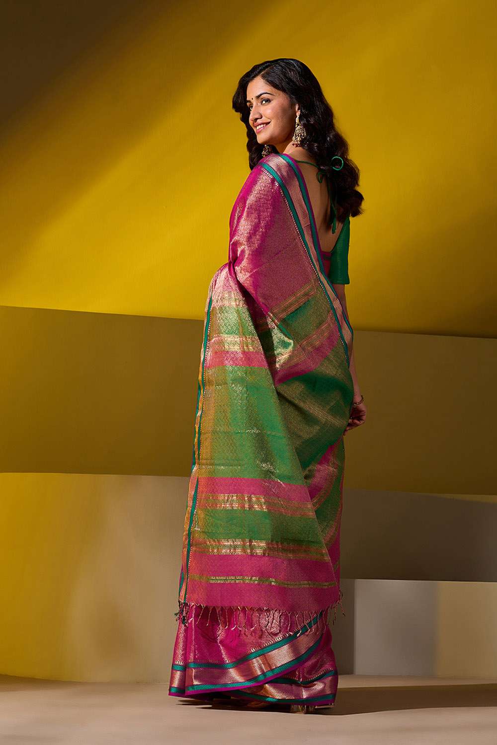 Dark Pink Brocade Pure Silk Cotton Maheshwari Saree image number null