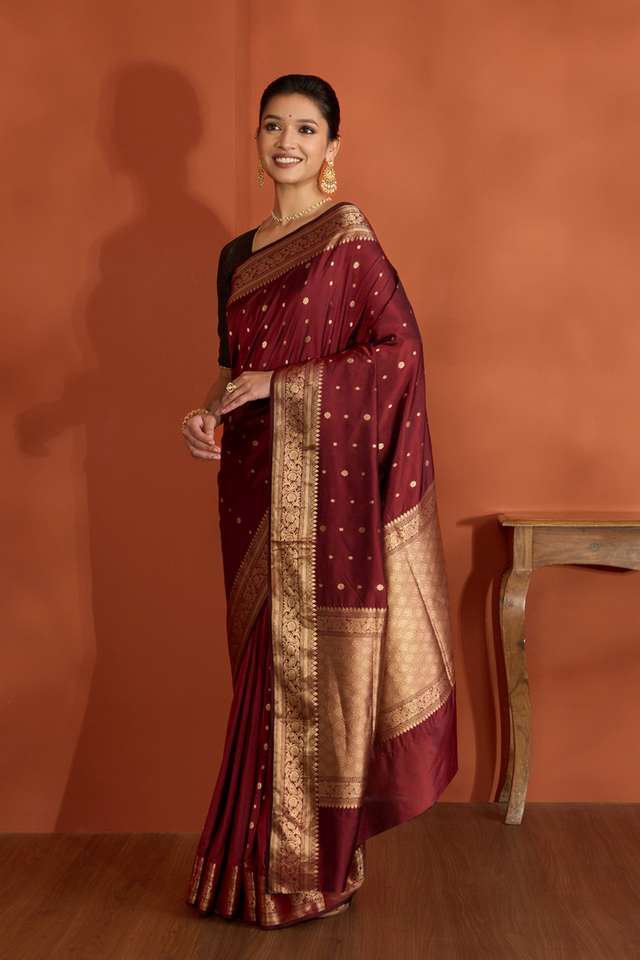Dark Red Silk Viscose Cutwork Banaras Inspired Design Saree thumbnail image number null