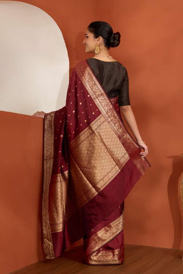 Dark Red Silk Viscose Cutwork Banaras Inspired Design Saree thumbnail image number null