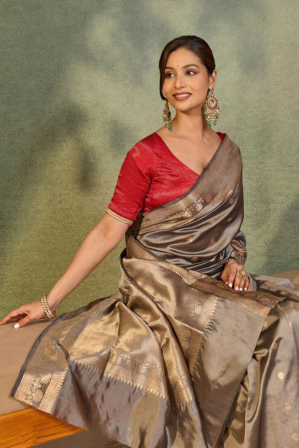 Grey Silk Viscose Kadwa Banarasi Saree image number null