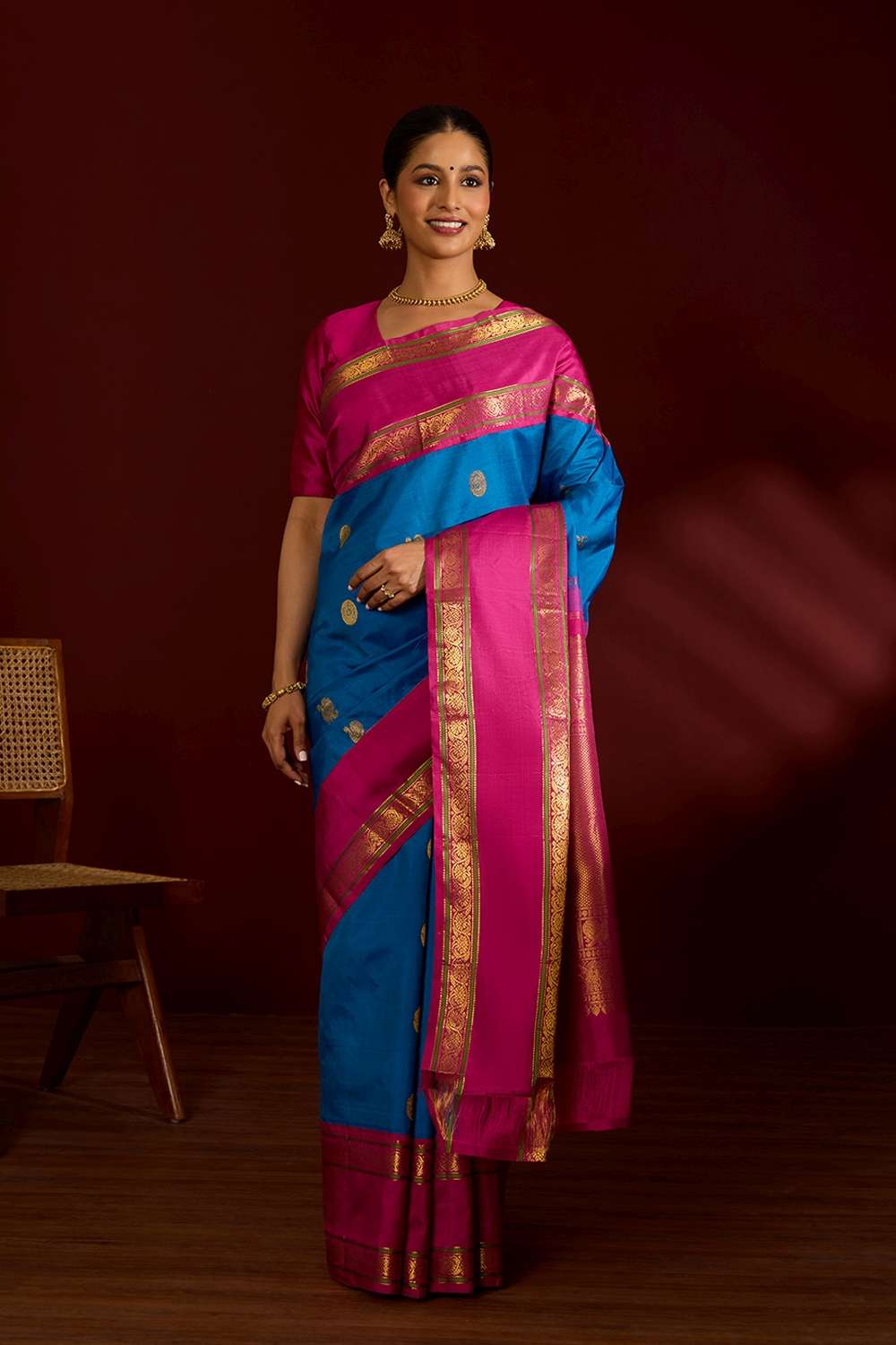 Blue Pure Silk Woven Kanjivaram Saree image number null