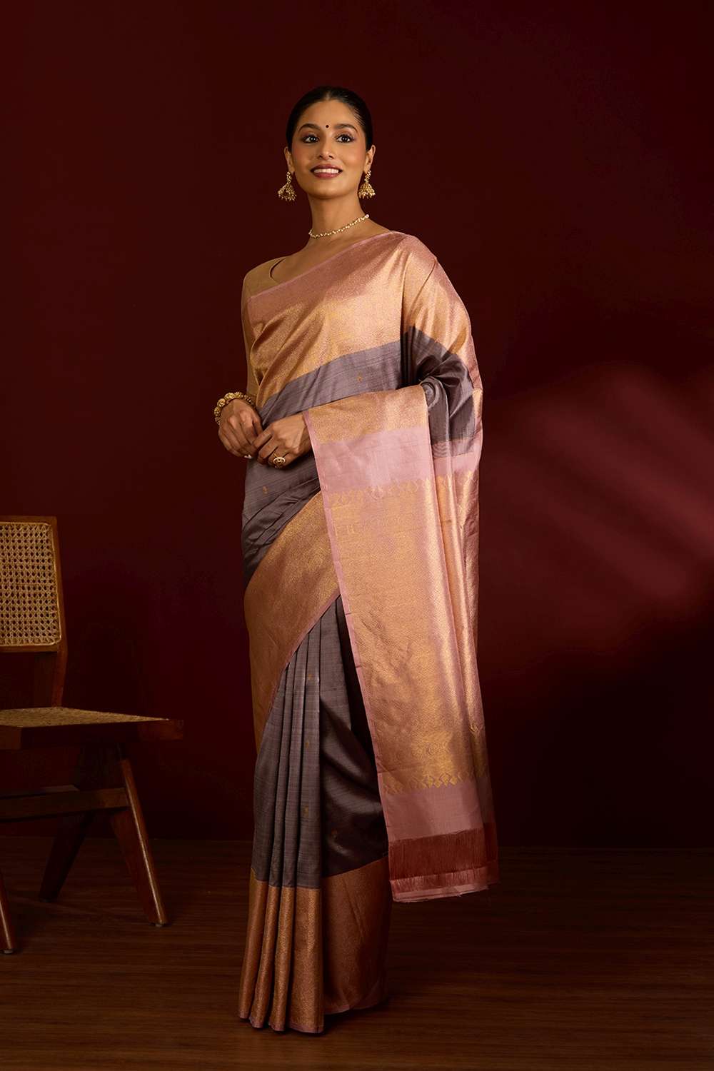Brown Pure Silk Woven Kanjivaram Saree image number null