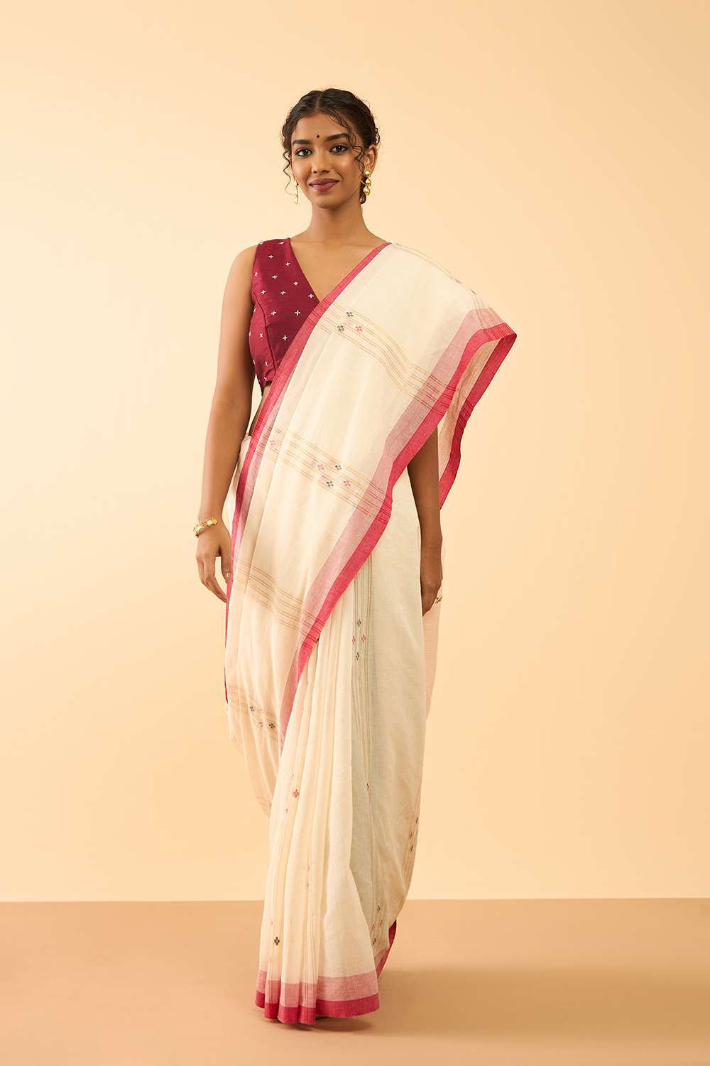 Off White Bengal Pure Cotton Jamdani Saree image number null
