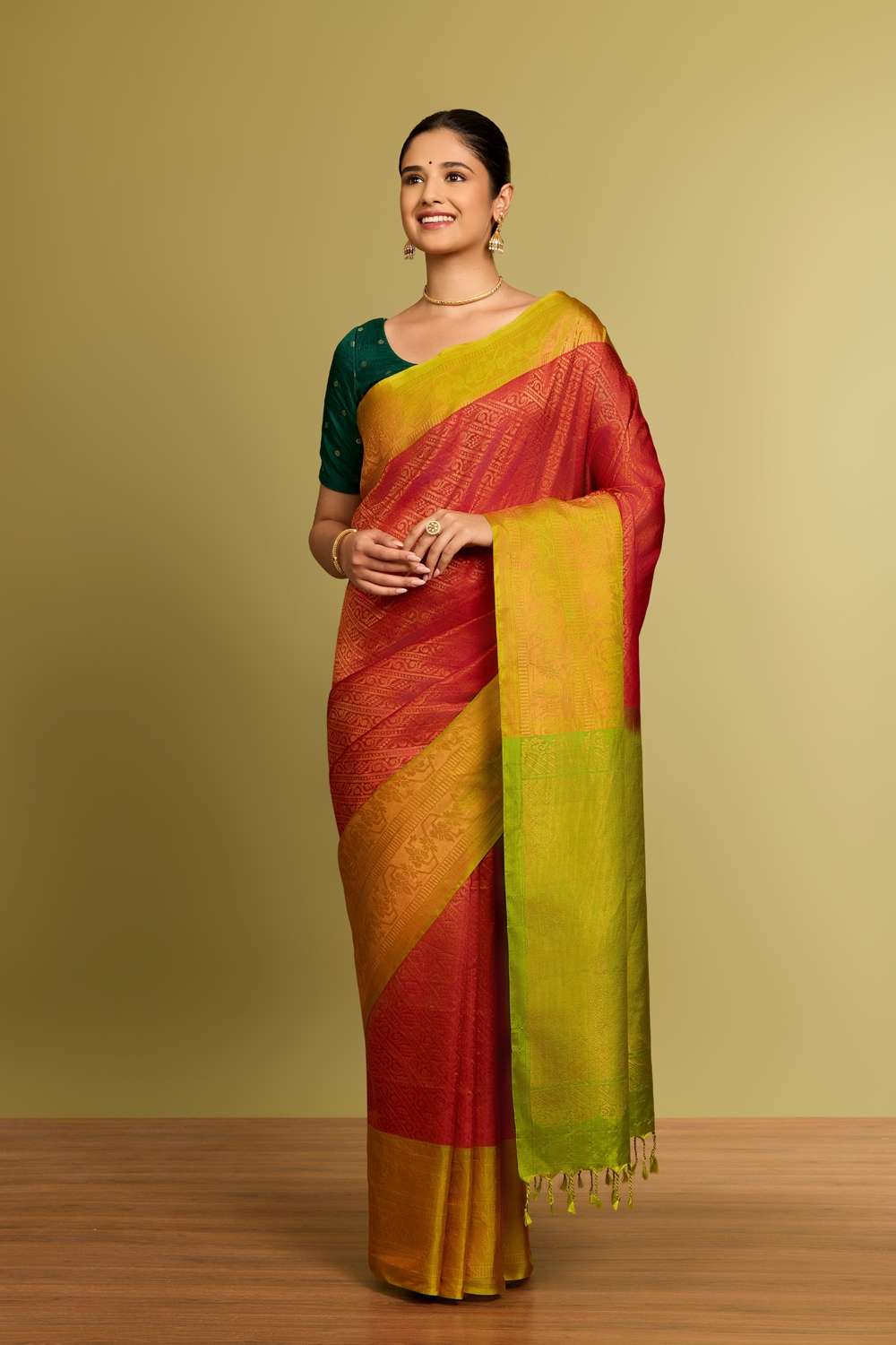 Red Woven Soft Pure Silk Saree image number null