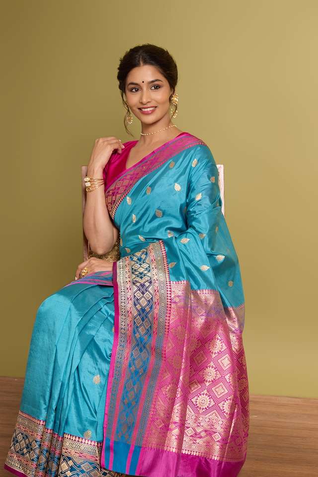 Light Blue Pure Silk Kadwa Banarasi Saree thumbnail image number null