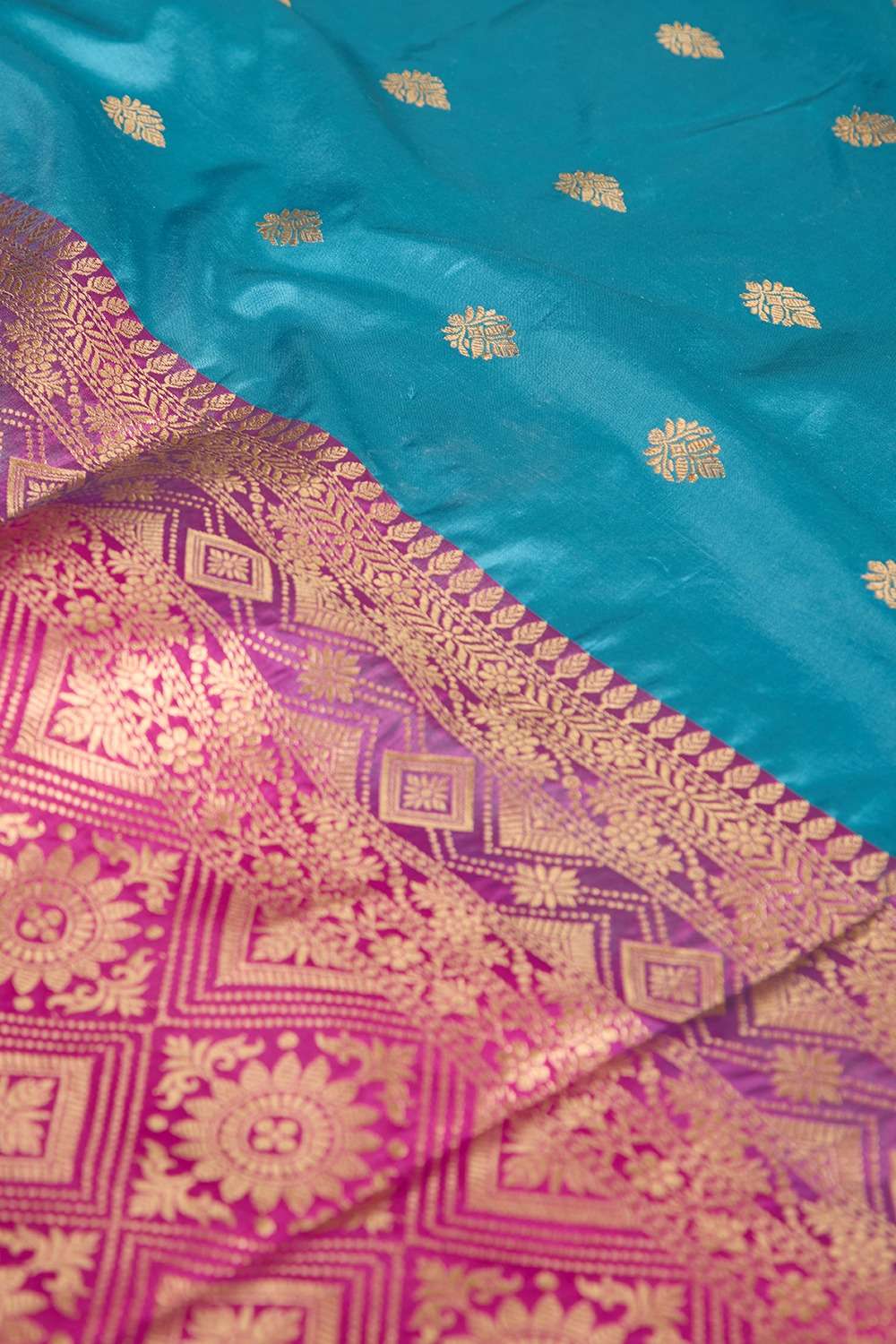 Light Blue Pure Silk Kadwa Banarasi Saree image number null