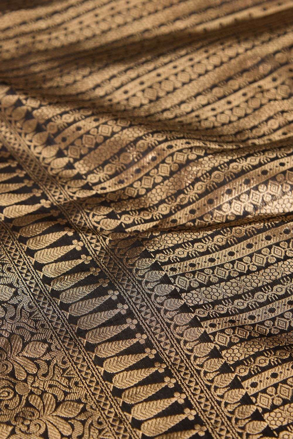 Black Pure Silk Brocade Banarasi Saree image number null