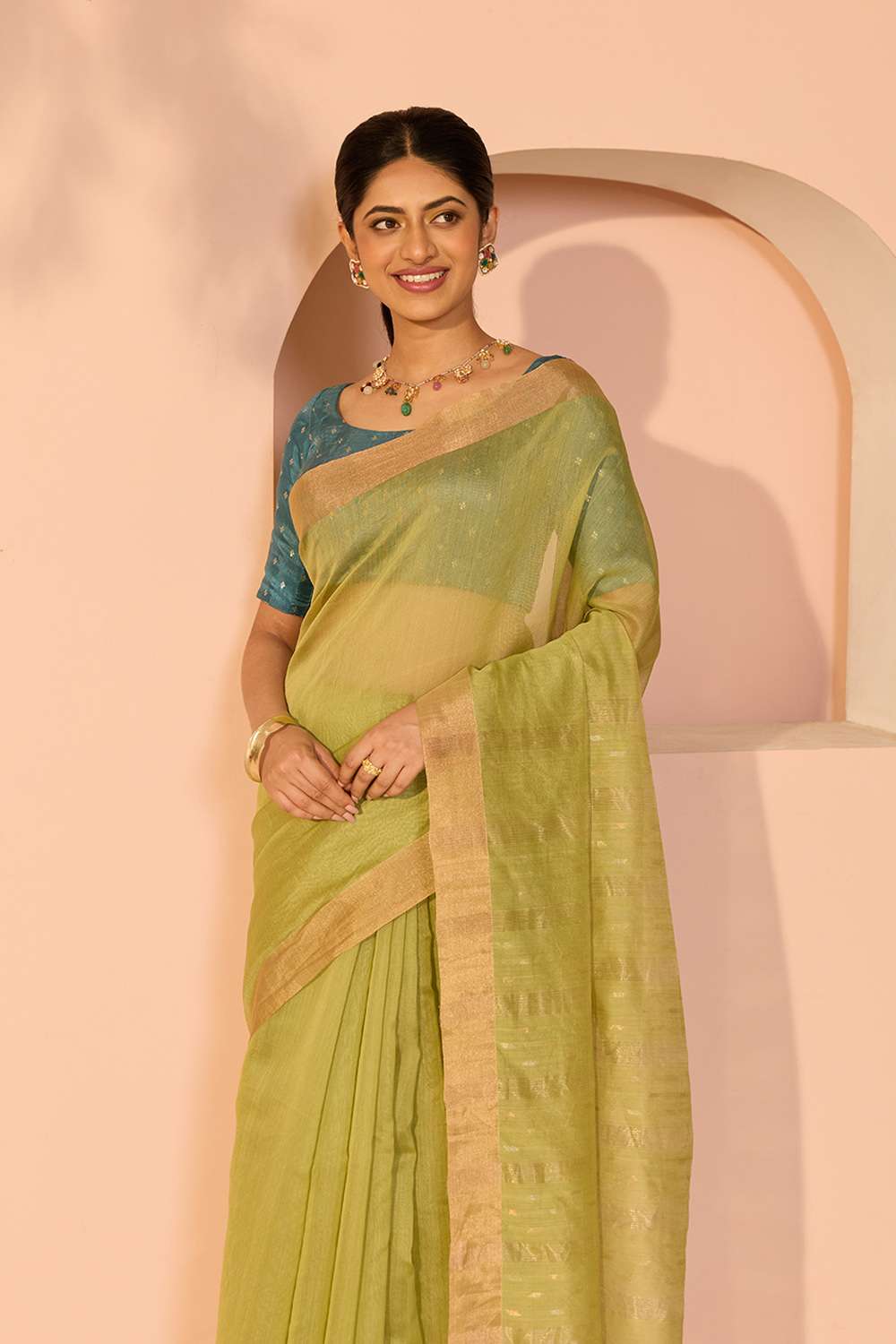 Light Green Bengal Pure Silk Cotton Jamdani Saree image number null