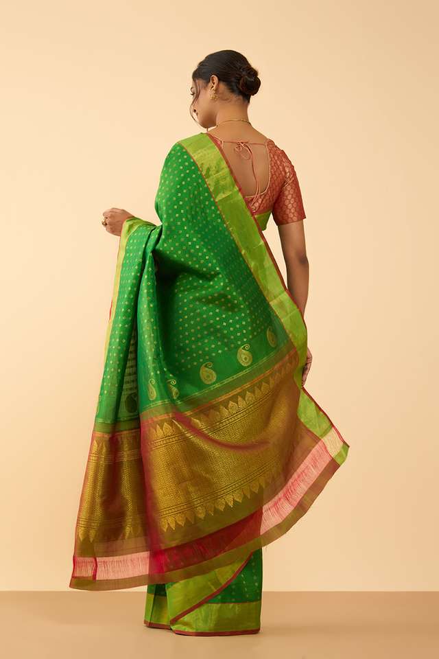 Green Pure Silk Woven Kanjivaram Saree thumbnail image number null