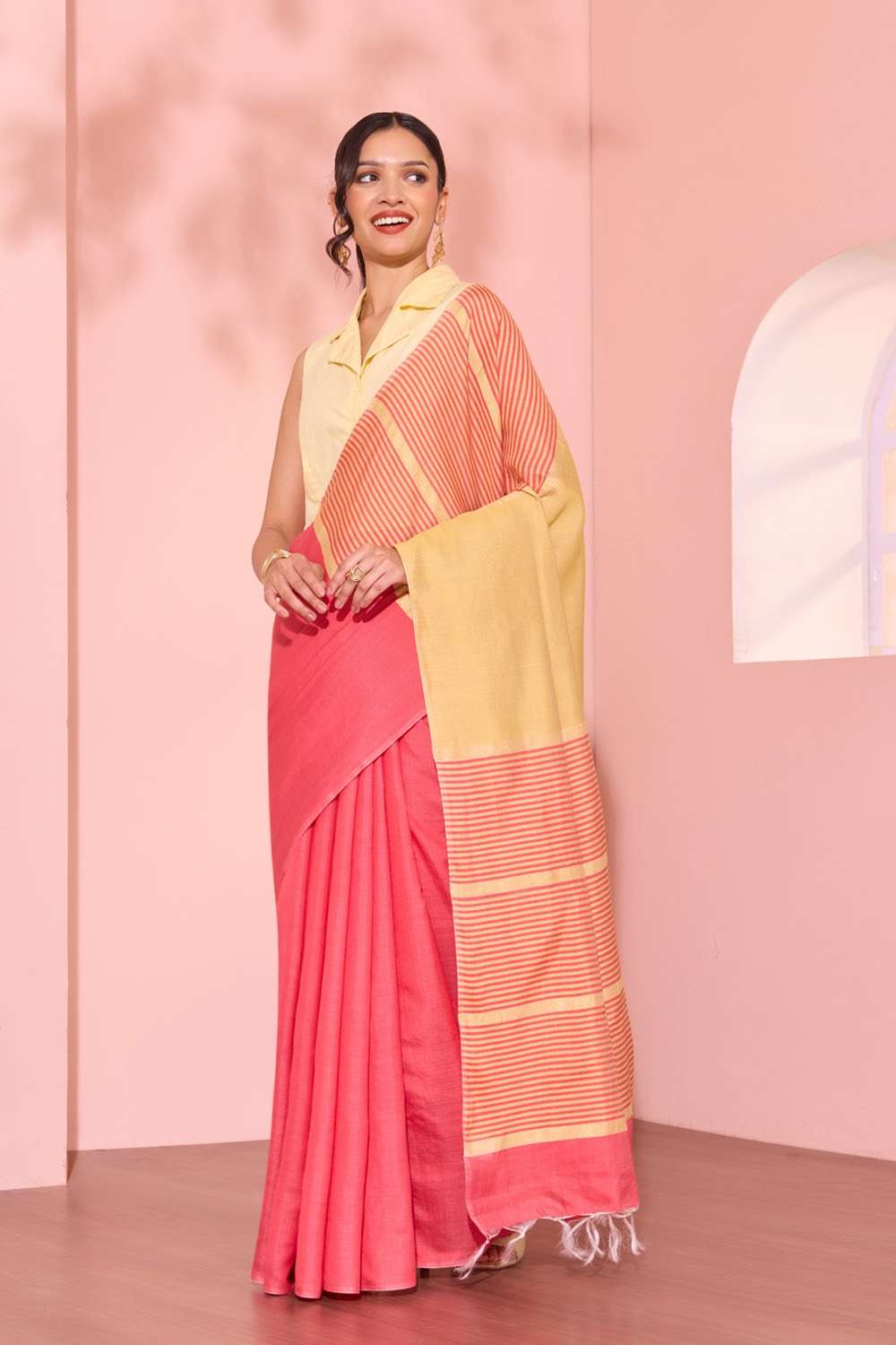 Red Bhagalpur Woven Silk Viscose Saree image number null