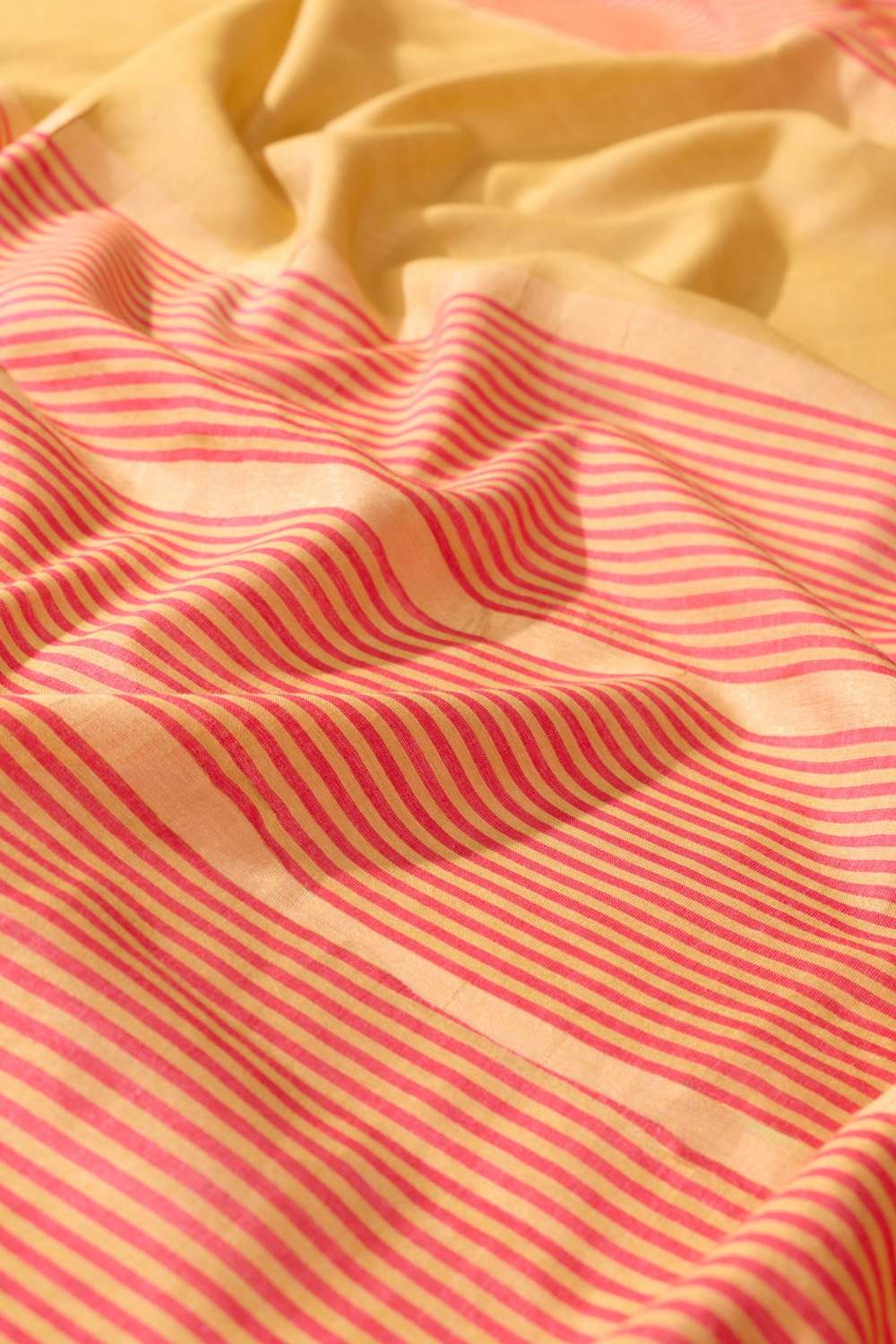 Red Bhagalpur Woven Silk Viscose Saree image number null