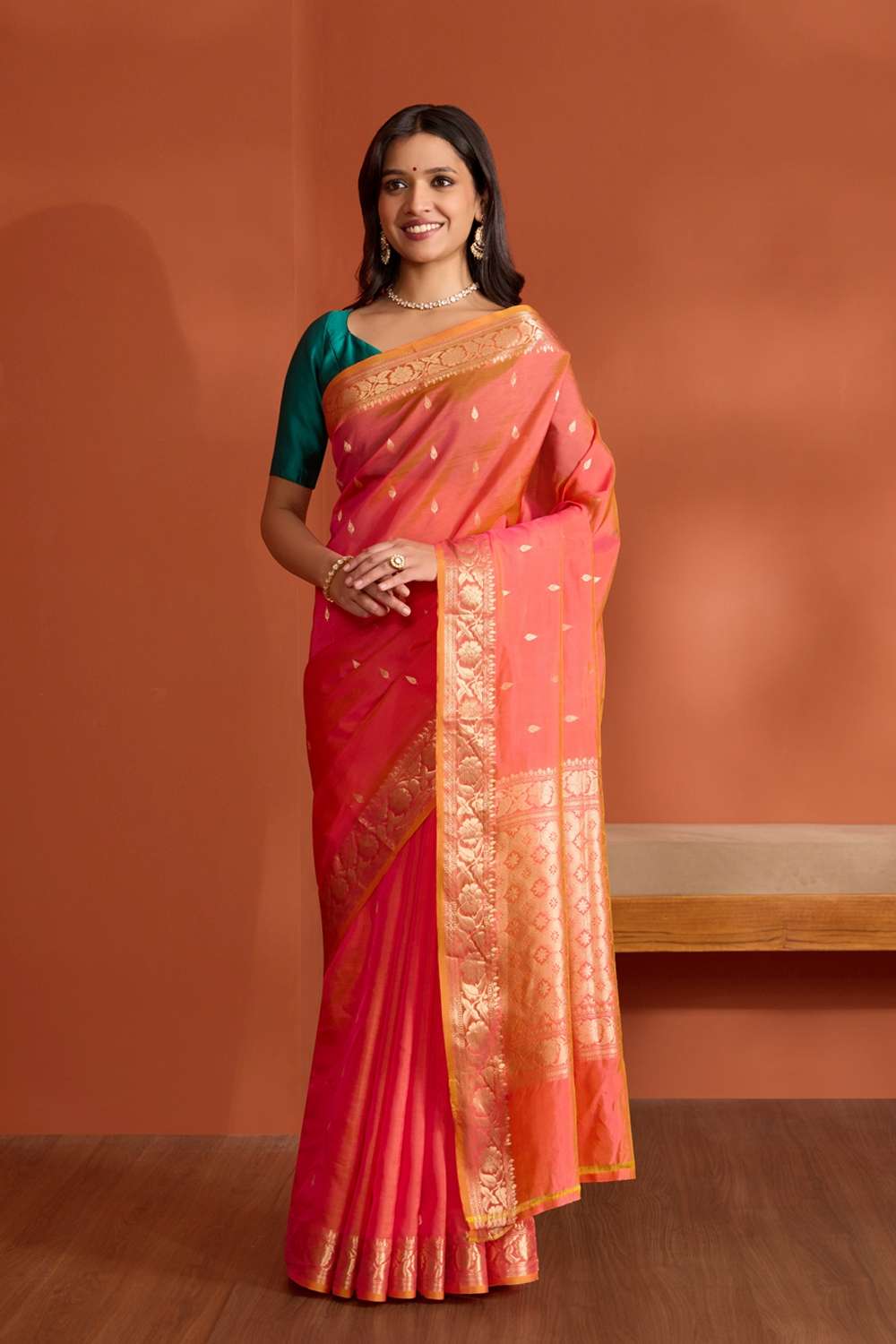 Pink Silk Viscose Banaras Cutwork Saree image number null