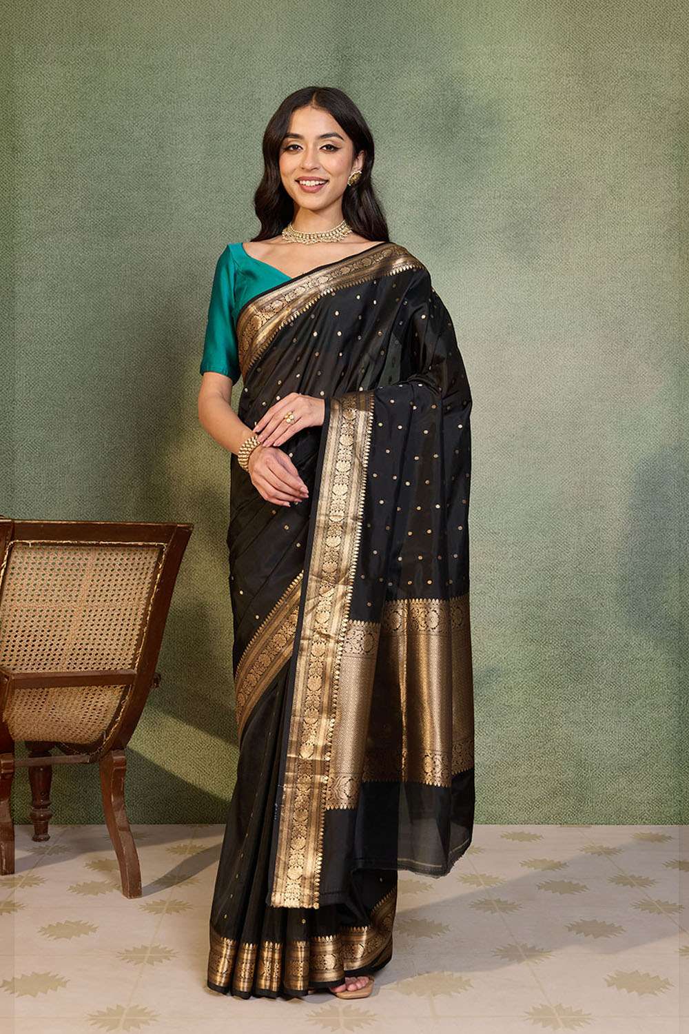 Black Silk Viscose Cutwork Banarasi Saree image number null