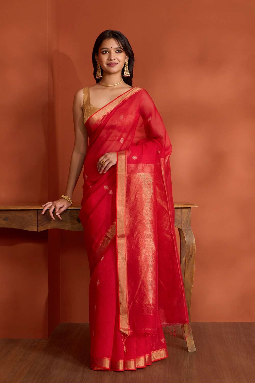 Red Pure Silk Cotton Bengal Woven Saree image number null