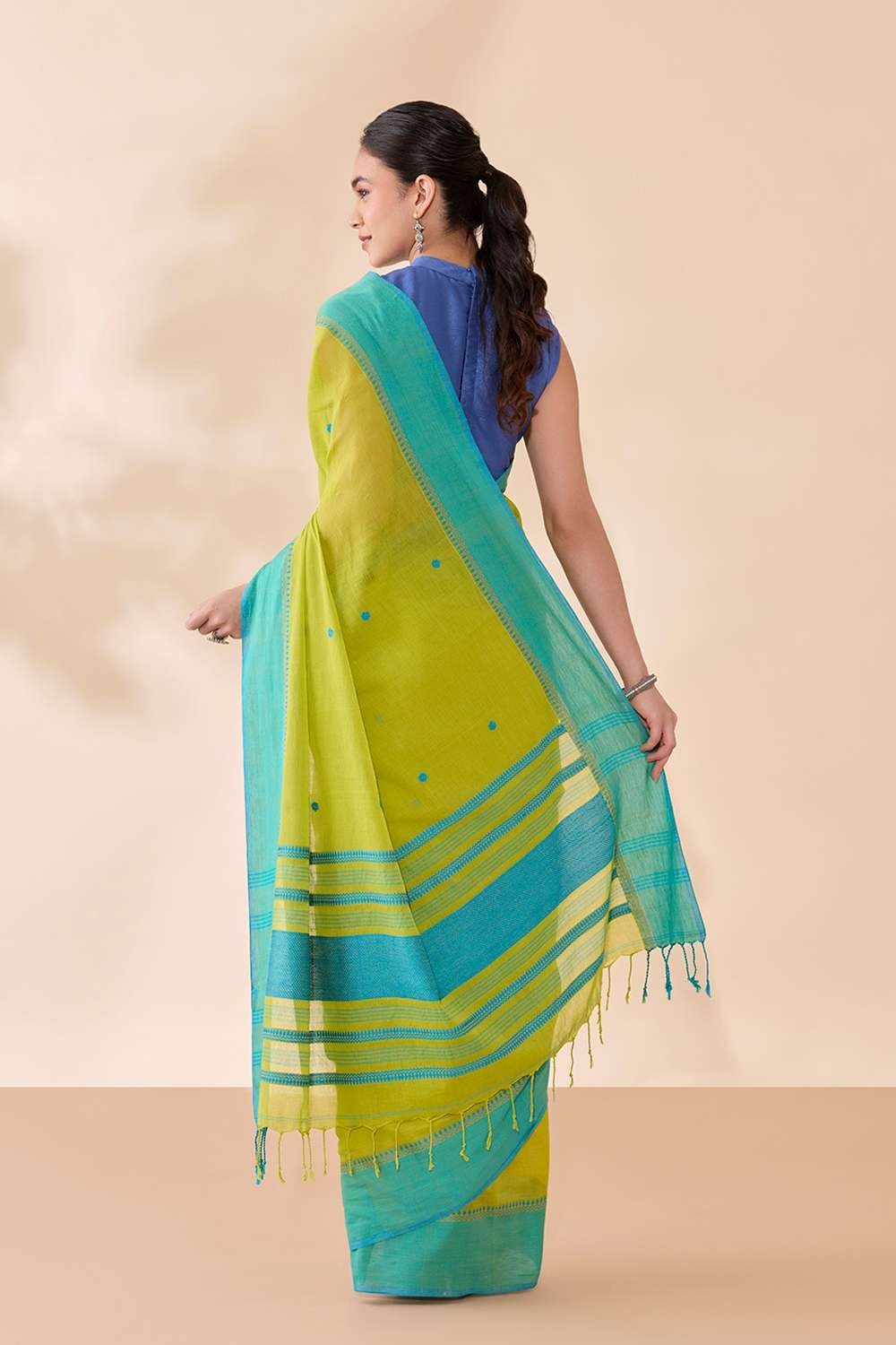Light Green Woven Pure Cotton Bengal Saree image number null
