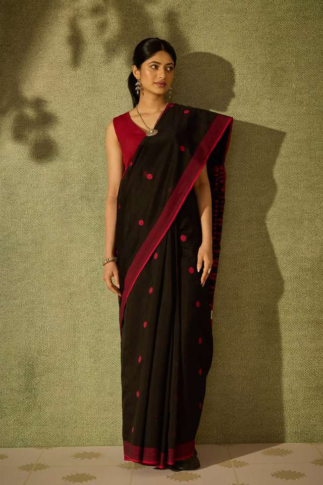 Black Bengal Pure Silk Cotton Jamdani Saree thumbnail image number null