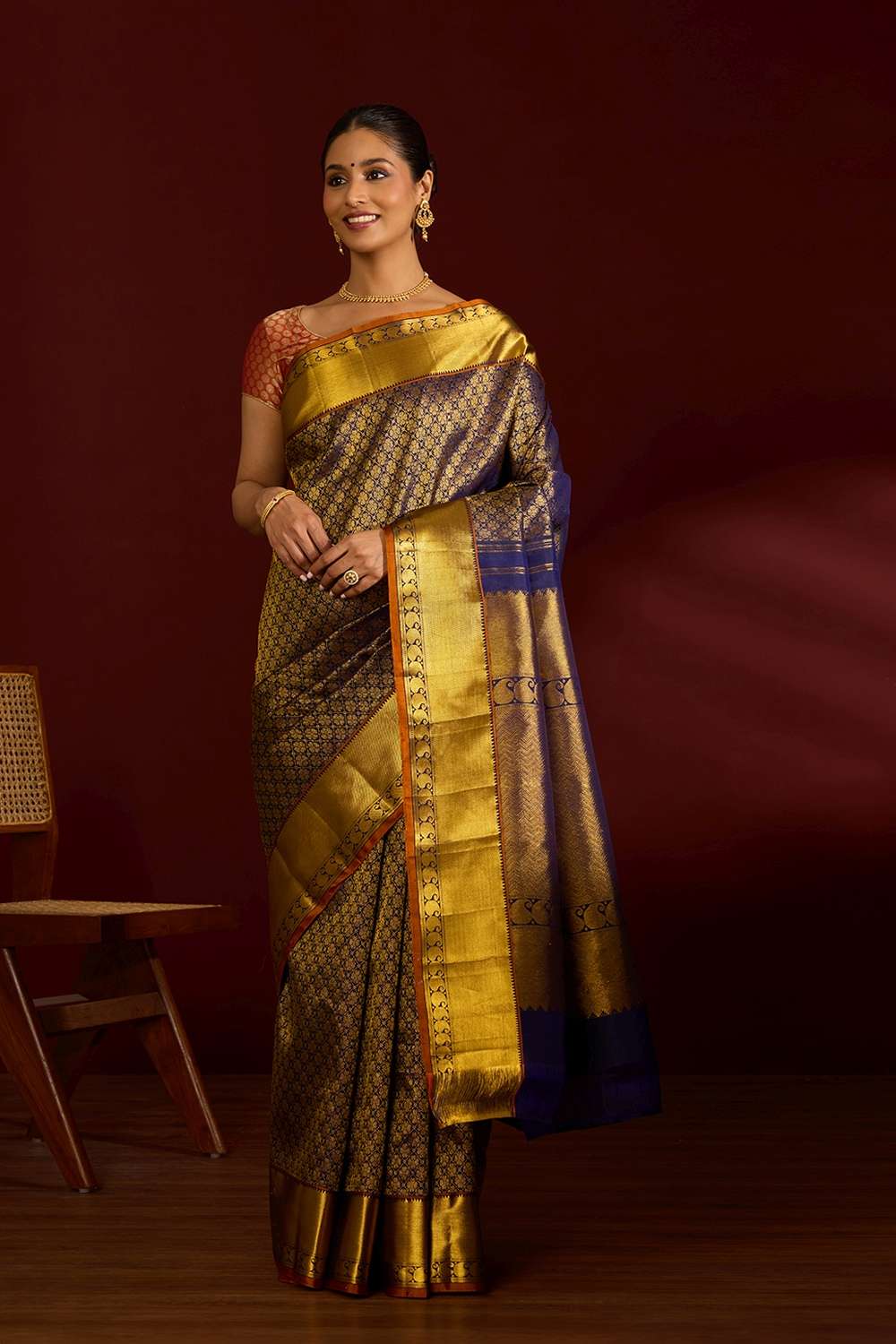 Dark Violet Pure Silk Woven Kanjivaram Saree image number null