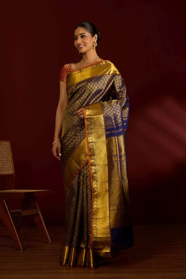 Dark Violet Pure Silk Woven Kanjivaram Saree thumbnail image number null