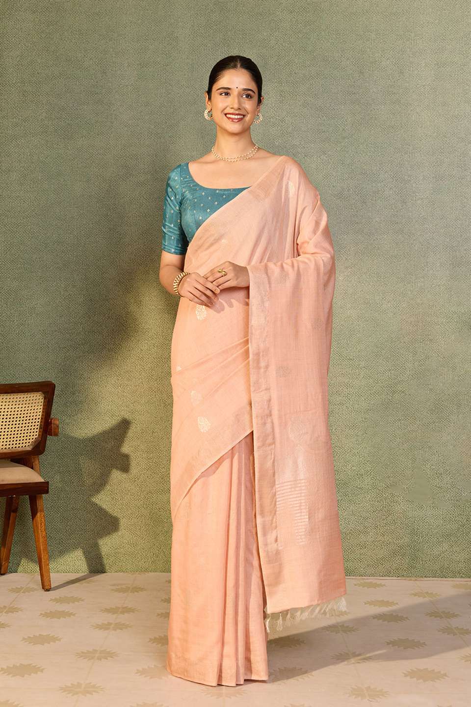 Light Pink Chattisgarh Woven Pure Tussar Silk Saree