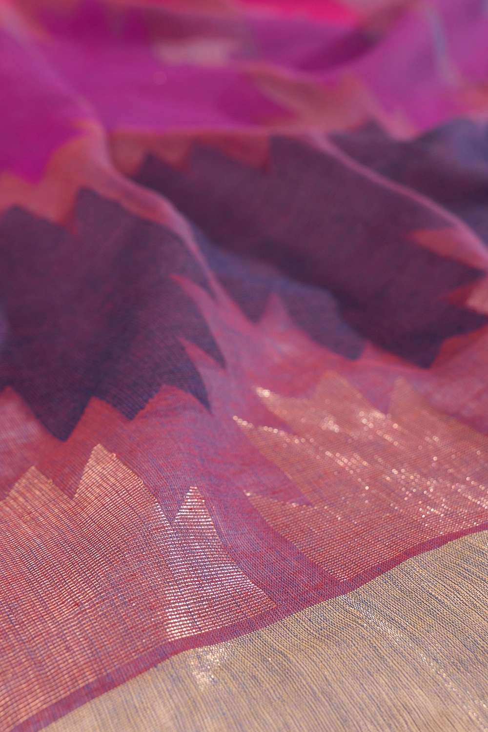 Purple Woven Pure Cotton Bengal Saree image number null