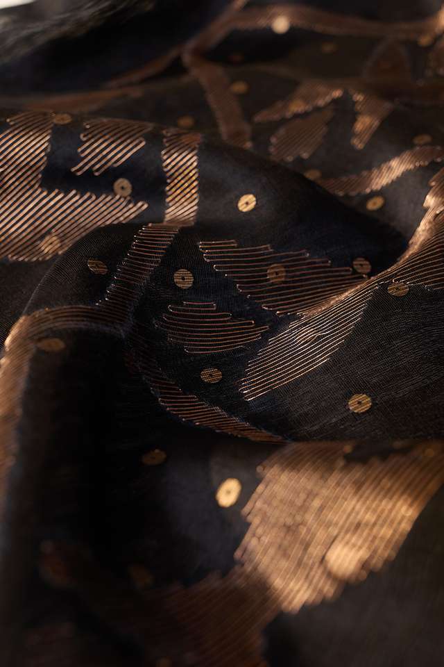 Black Bengal Pure Silk Vanya Jamdani Saree thumbnail image number null