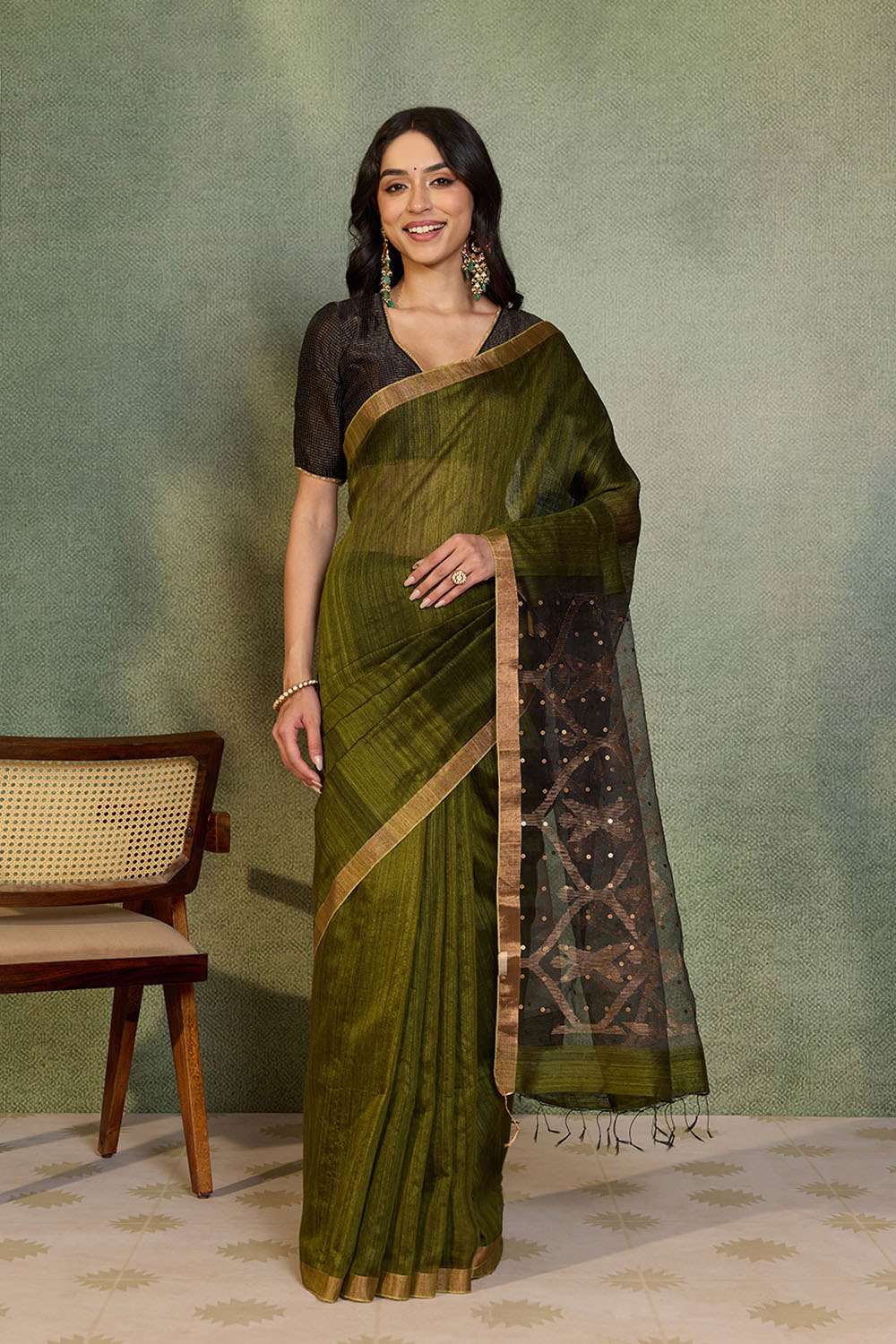 Dark Green Jamdani Pure Silk Vanya Bengal Saree image number null