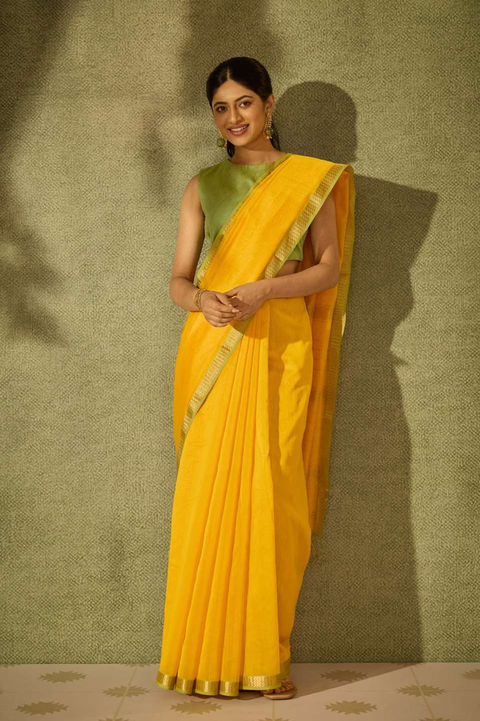 Yellow Woven Pure Silk Cotton Maheshwar Saree