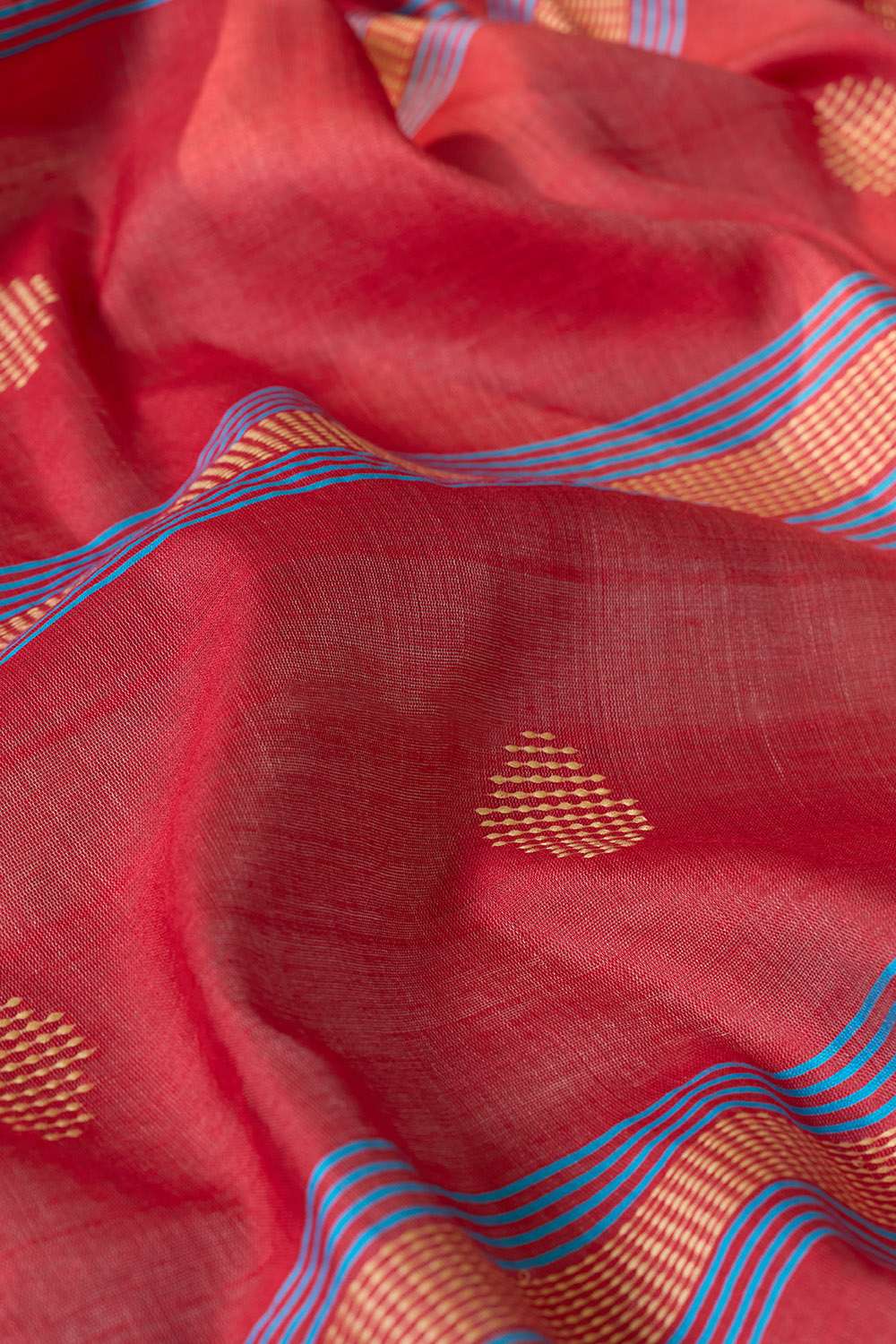 Red Bhagalpur Woven Silk Viscose Saree image number null