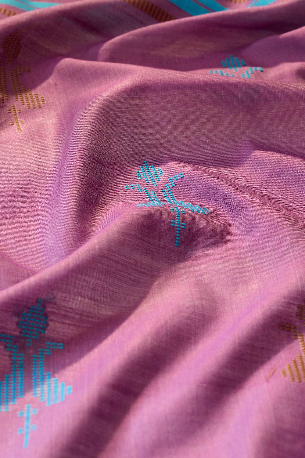 Light Violet Bhagalpur Woven Silk Viscose Saree image number null