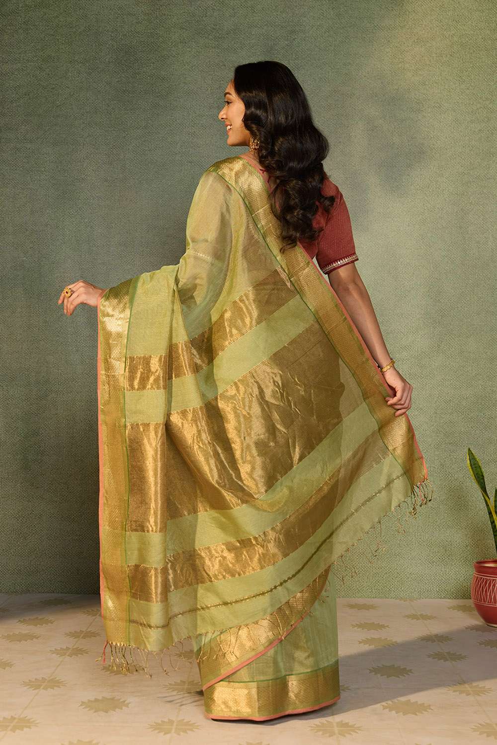Light Green Woven Pure Tissue Cotton Maheshwari Saree image number null